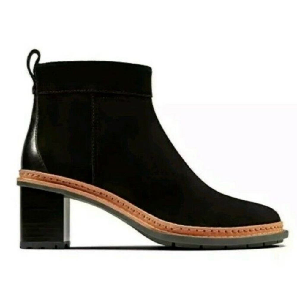 Clarks Women Black Suede with Tan Trim Booties